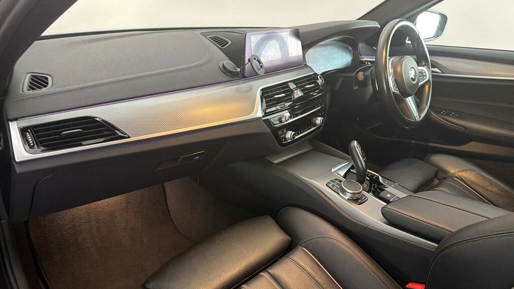 BMW 5 Series 2018 18 2.0  #11