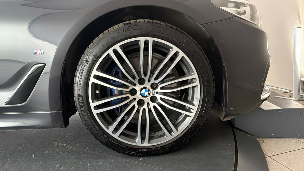 BMW 5 Series 2018 18 2.0  #23