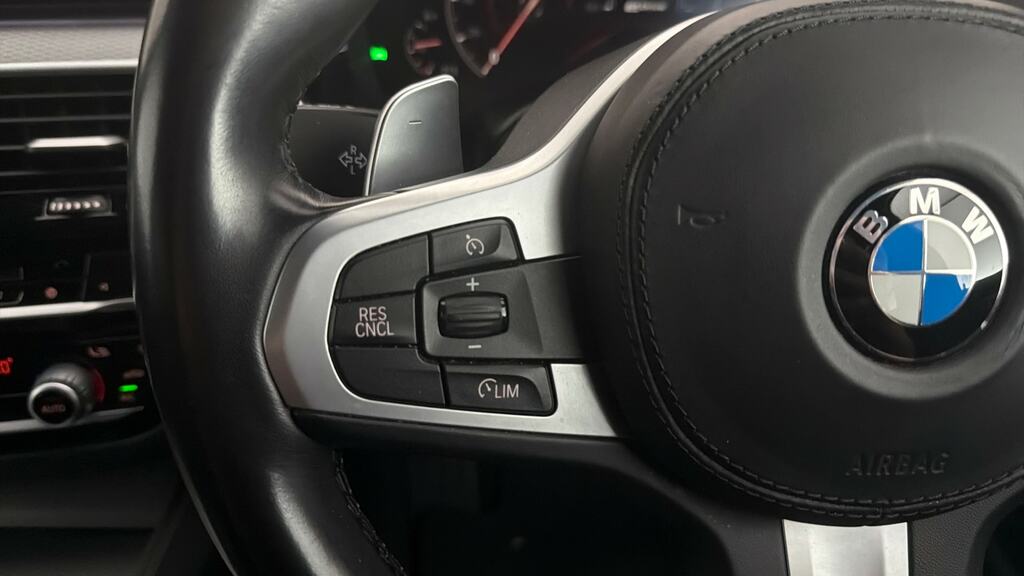 BMW 5 Series 2018 18 2.0  #17