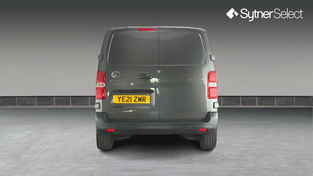Toyota PROACE 1.5D 120 Active Van Grey #5