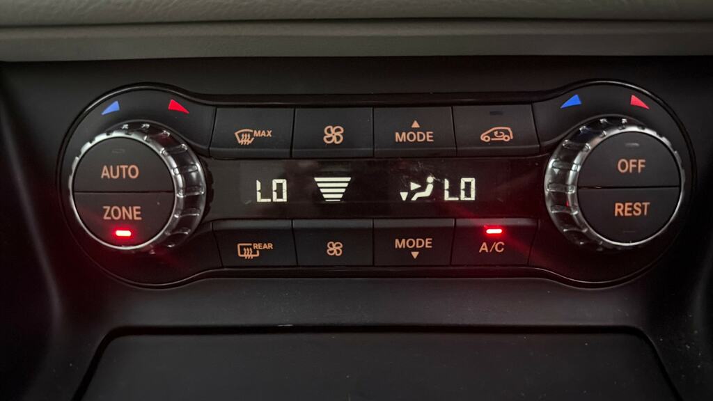 Mercedes-Benz CLA Class Cla 200 D Amg Black #16