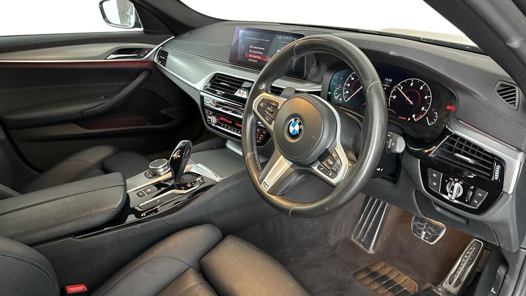 BMW 5 Series 520D Se Blue #9