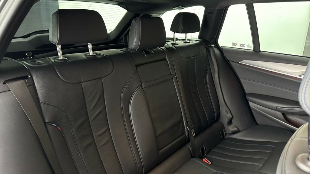 BMW 5 Series 520D Se Blue #12