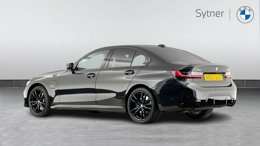 BMW 3 Series Saloon Grey #2