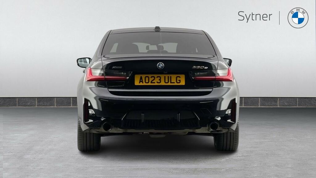 BMW 3 Series Saloon Grey #15