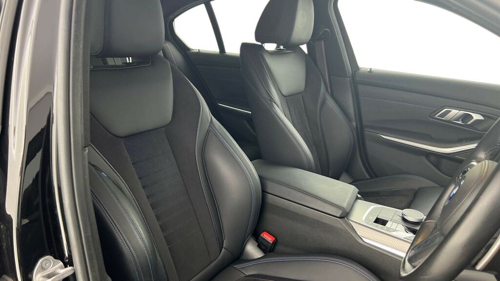 BMW 3 Series Saloon Grey #11