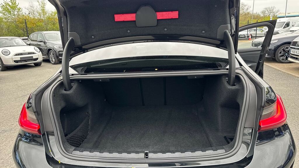 BMW 3 Series 320I M Sport Step Pro Pack White #13
