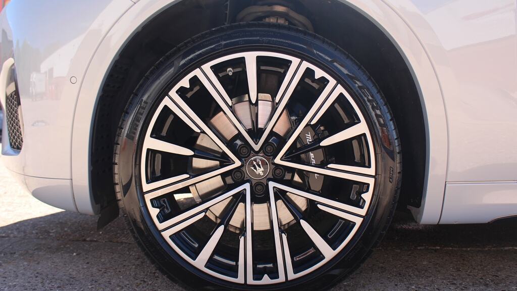 Maserati Grecale 48V Mhev 330 Modena Black #21