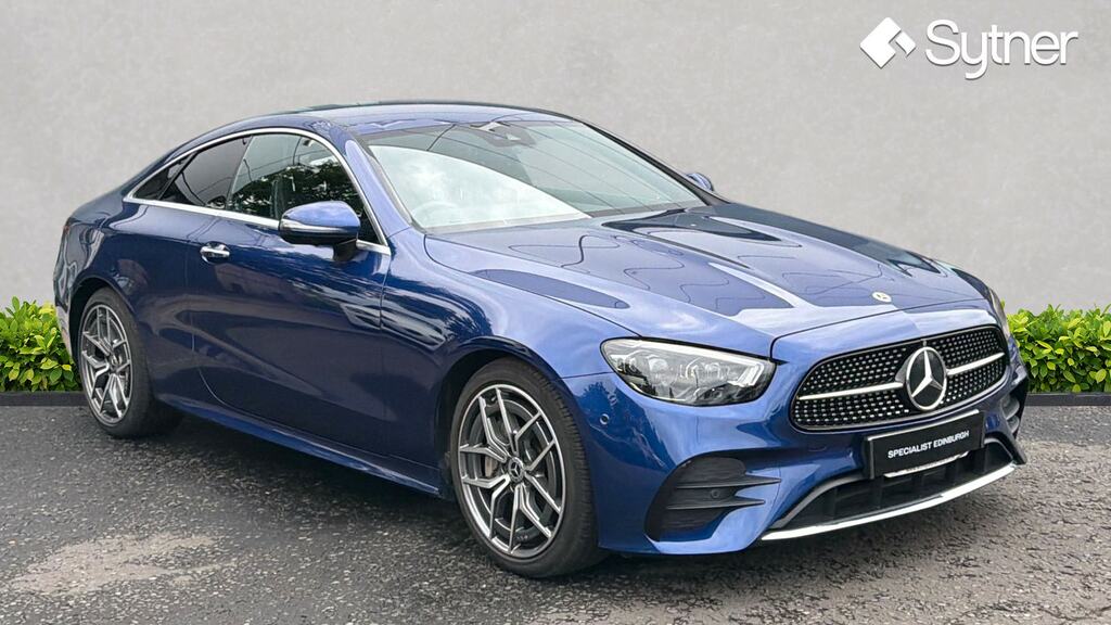Mercedes-Benz E Class E300 Amg Line Premium 9G-tronic Blue