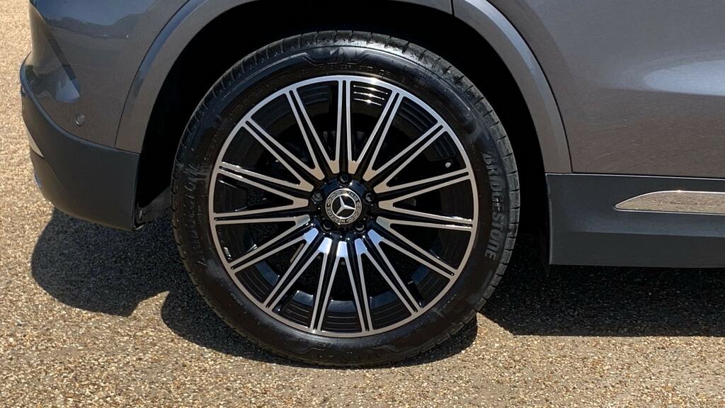 Mercedes-Benz GLA Class Gla 200 Amg Line Premium Plus Grey #5