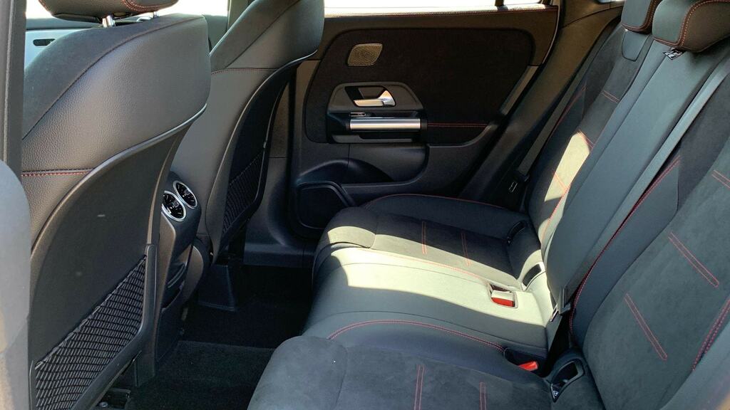 Mercedes-Benz GLA Class 180 Sport Edition Grey #12