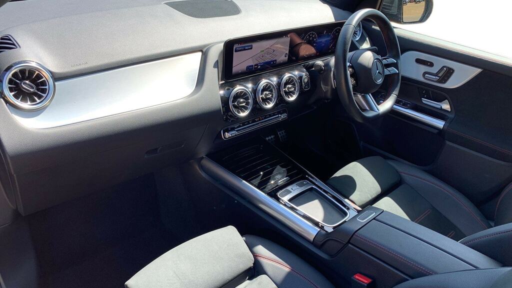 Mercedes-Benz GLA Class 180 Sport Edition Grey #8