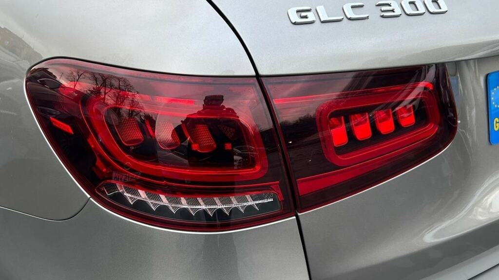 Mercedes-Benz GLC Class Glc 300 Amg Line Premium 4Matic Blue #19