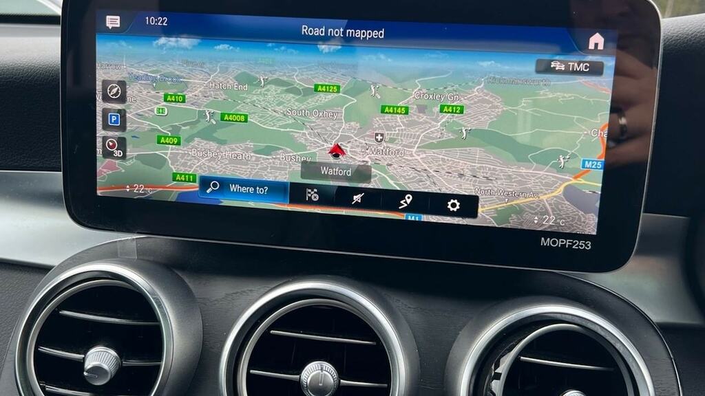 Mercedes-Benz GLC Class Glc 300 Amg Line Premium 4Matic Blue #24
