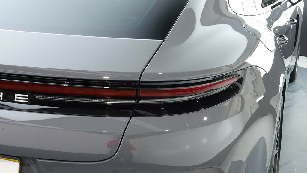 Porsche Panamera V6 4 Saloon Pdk Euro 6 Silver #24