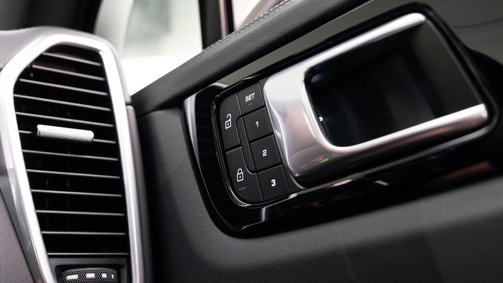 Porsche Cayenne 3.0T V6 Platinum Edition Tiptronics 4Wd Euro 6 5-D  #26