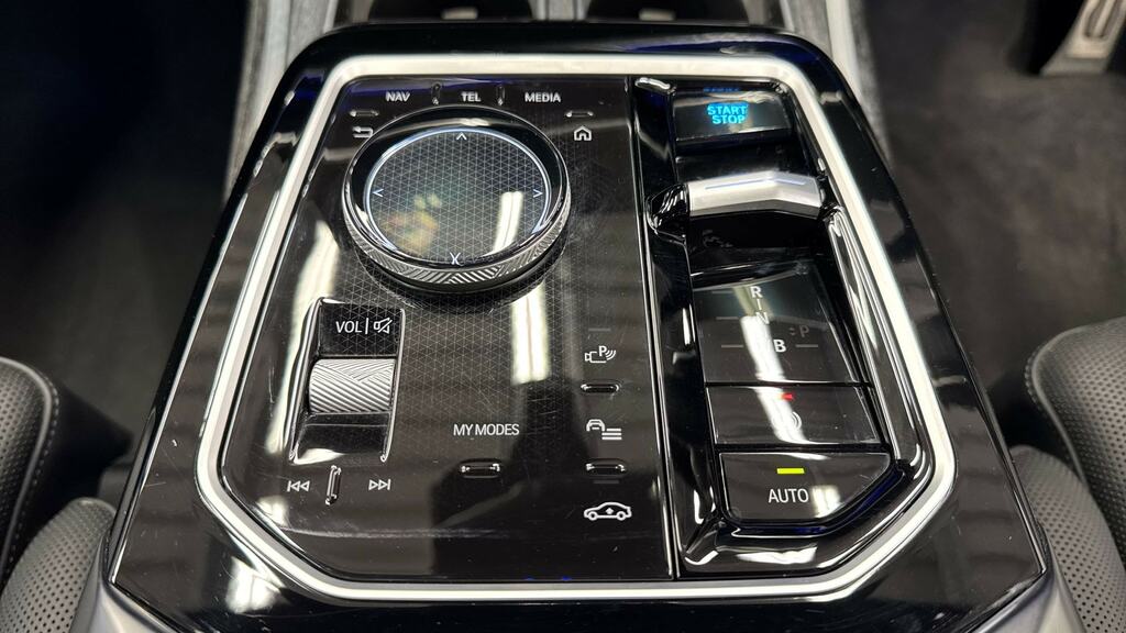 BMW i7 I7 Xdrive60 M Sport Black #19