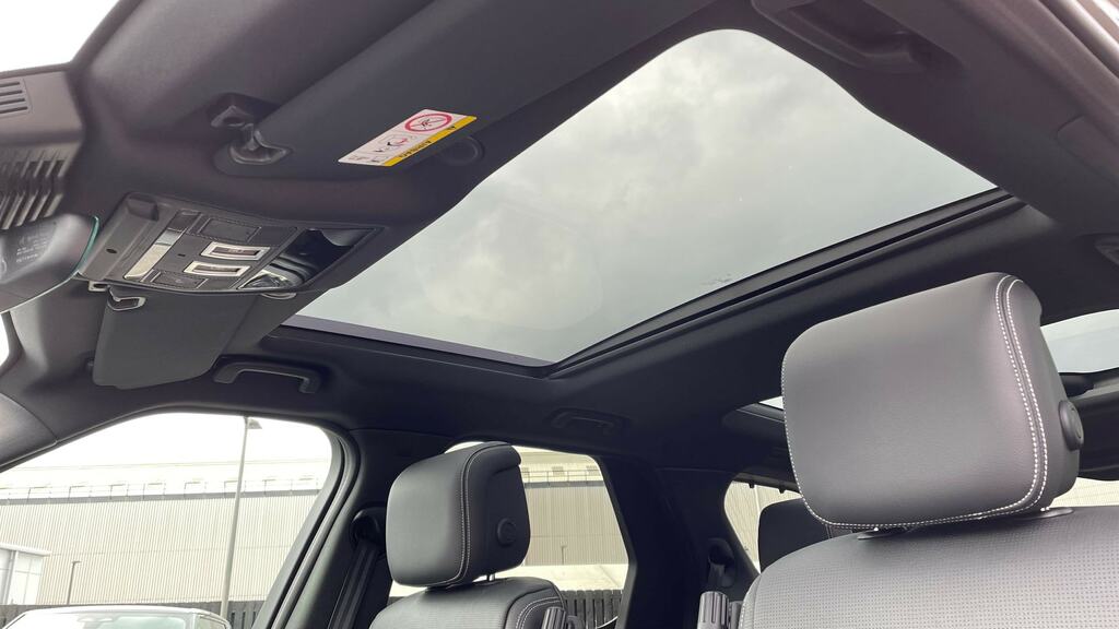 Land Rover Discovery 3.0 D350 Dynamic Hse Black #21