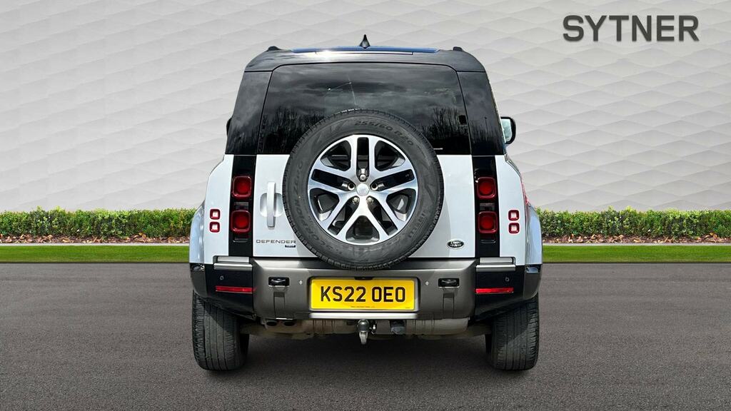 Land Rover Defender 110 3.0 D300 X-dynamic Hse 110 Silver #6