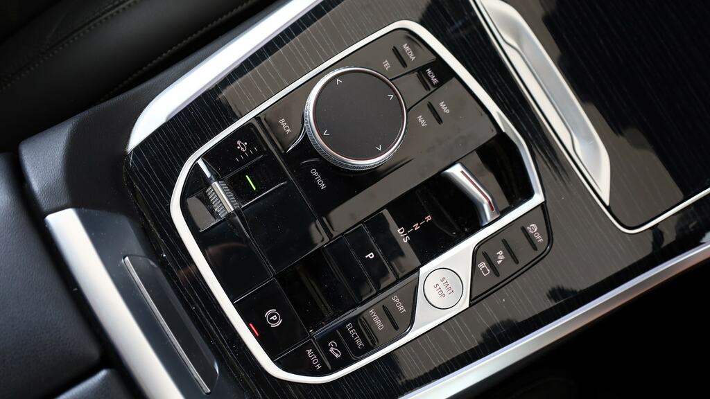 BMW X5 Xdrive30d Mht M Sport Black #10