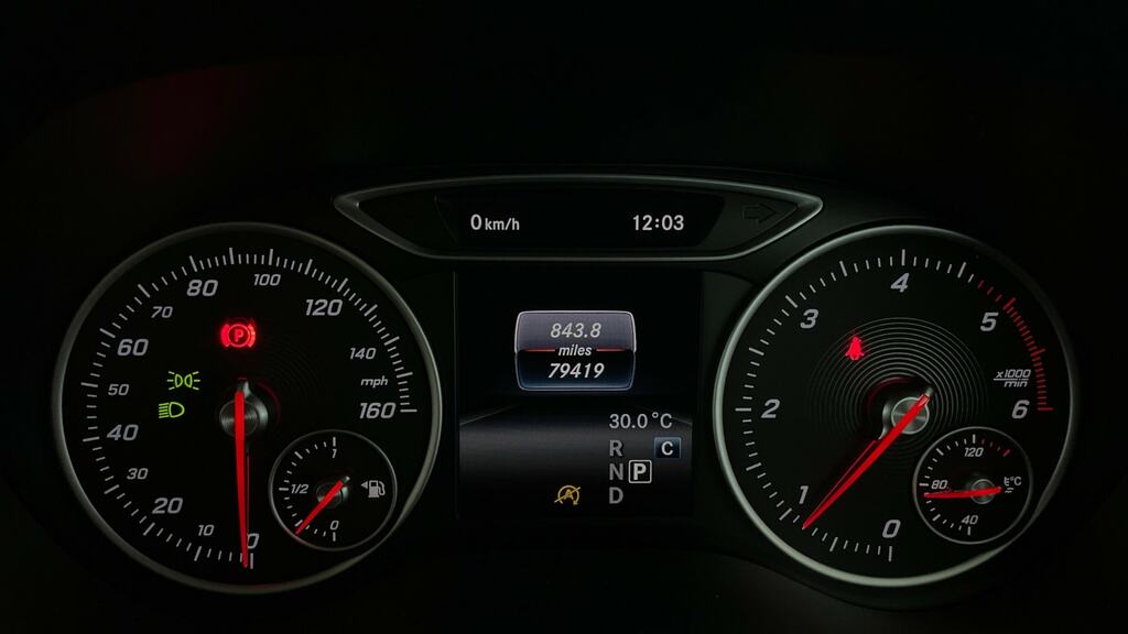 Mercedes-Benz B Class B180d Sport White #13