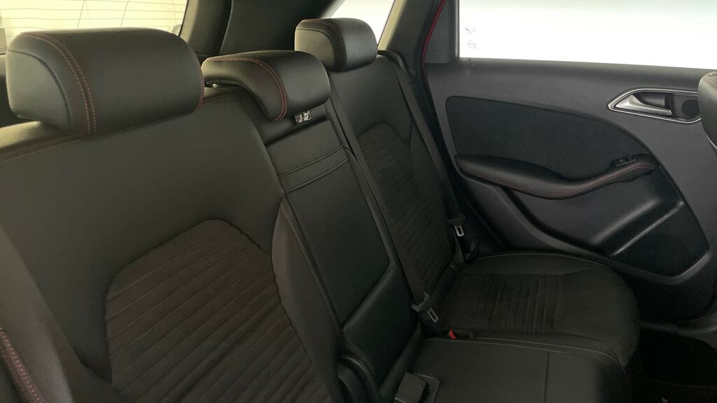 Mercedes-Benz B Class B180d Sport White #12