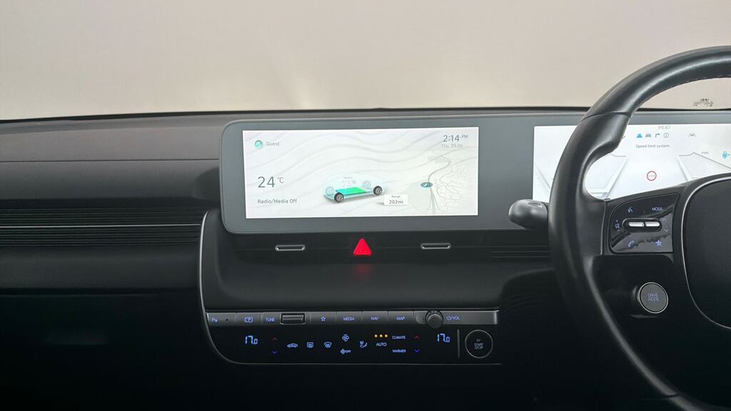 Hyundai Ioniq 5 Hatchback Black #7