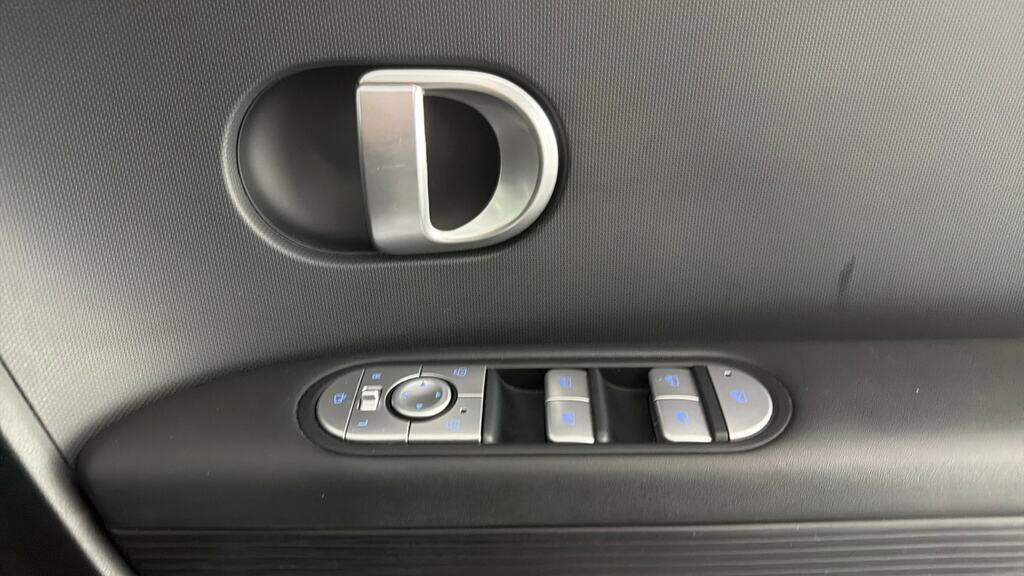 Hyundai Ioniq 5 Hatchback Black #20