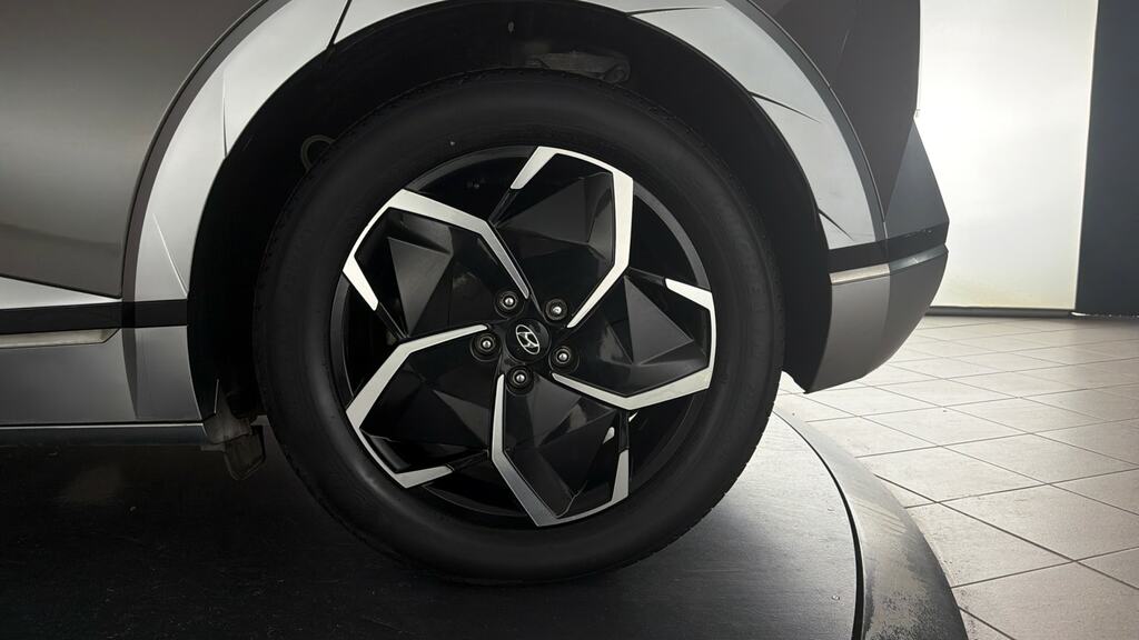 Hyundai Ioniq 5 Hatchback Black #22