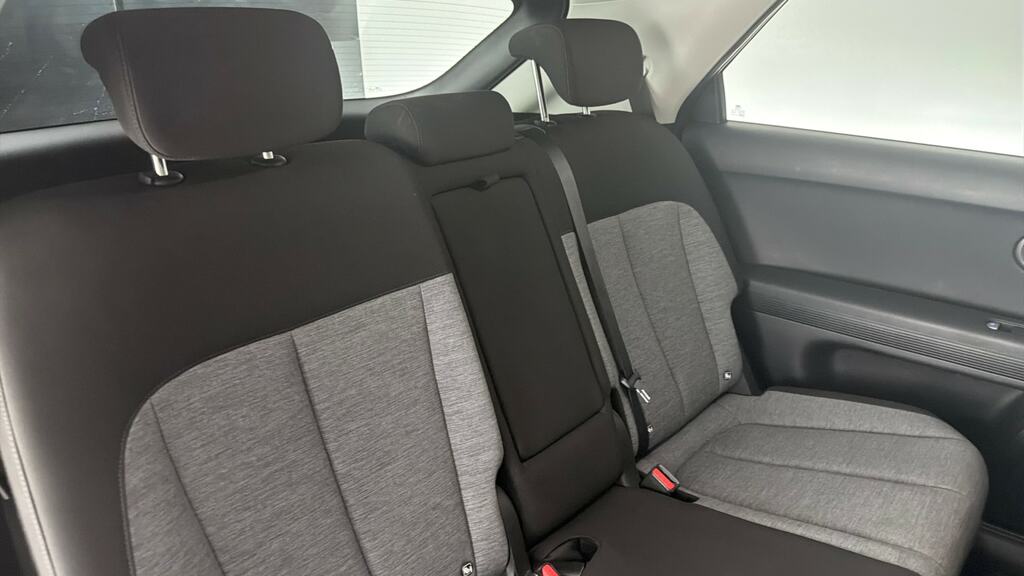 Hyundai Ioniq 5 Hatchback Black #12