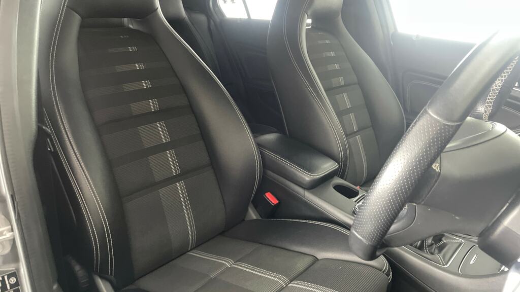 Mercedes-Benz A Class A 180 D Sport Black #10