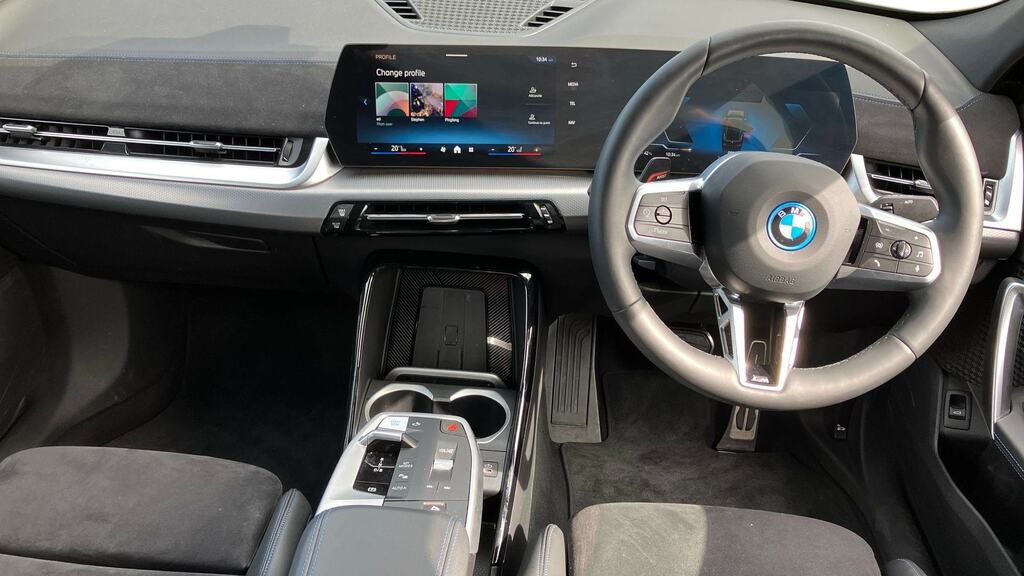BMW iX2 230Kw Xdrive30 M Sport 65Kwh Black #4
