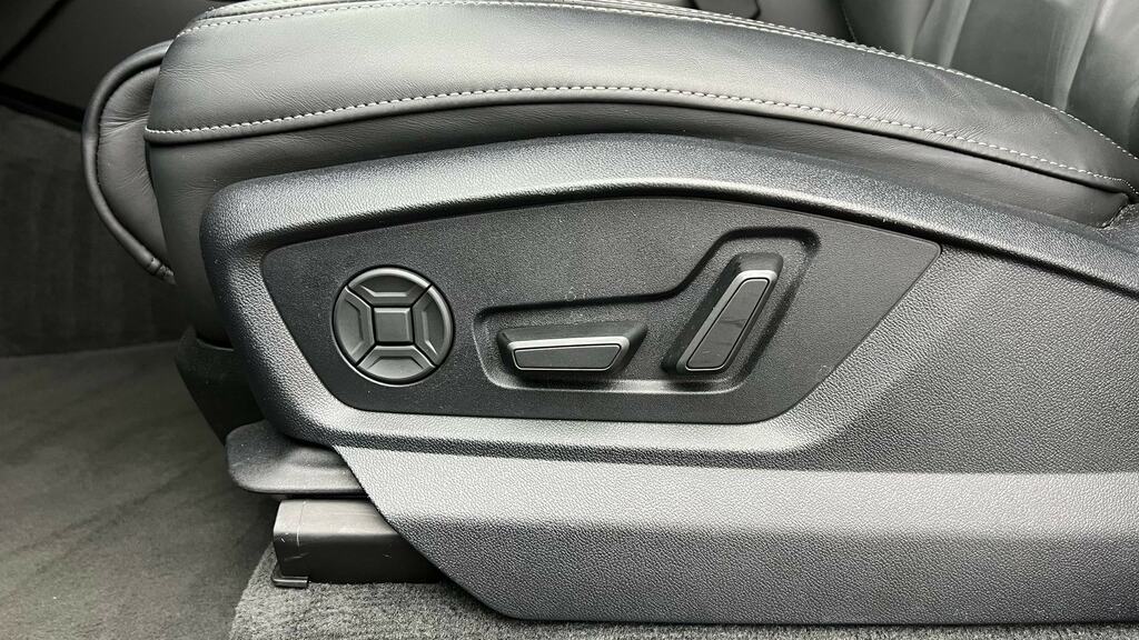 Audi Q7 Sq7 Black Edition Quattro Tfsi 507Ps Tiptronic Grey #31