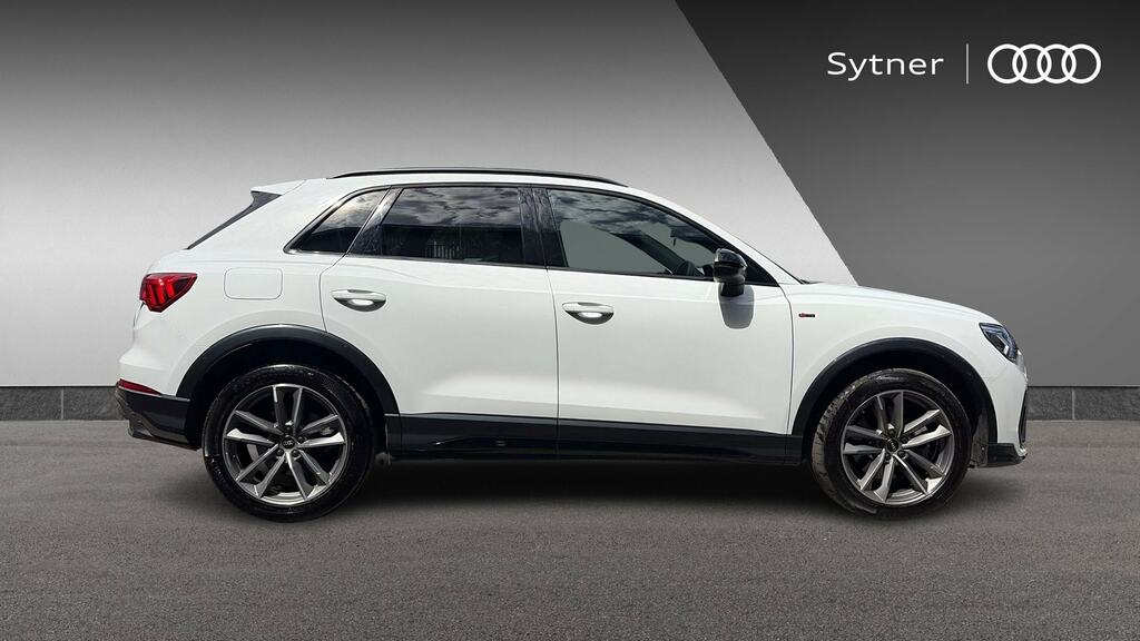 Audi Q3 40 Tfsi Quattro Black Edition S Tronic Cs White #4