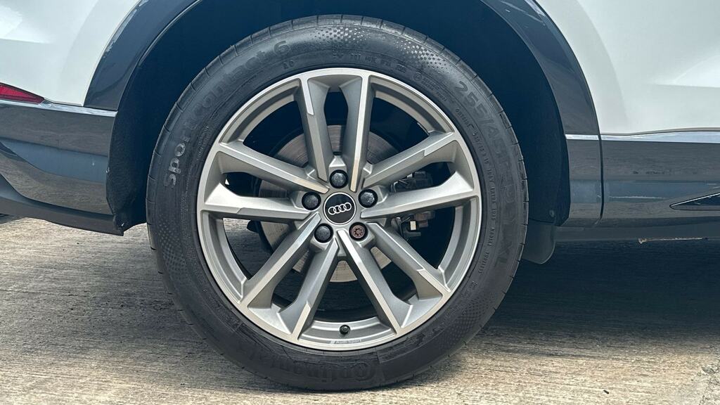 Audi Q3 40 Tfsi Quattro Black Edition S Tronic Cs White #5