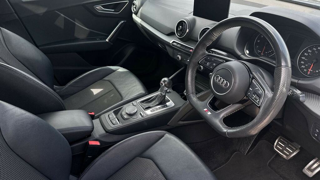 Audi Q2 35 Tfsi S Line S Tronic Grey #6