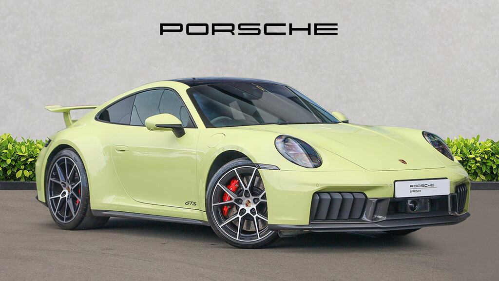 Porsche 911 Gts T-hybrid Pdk 4 Seat Yellow