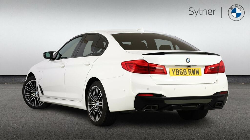 BMW 5 Series 530E M Sport White #2
