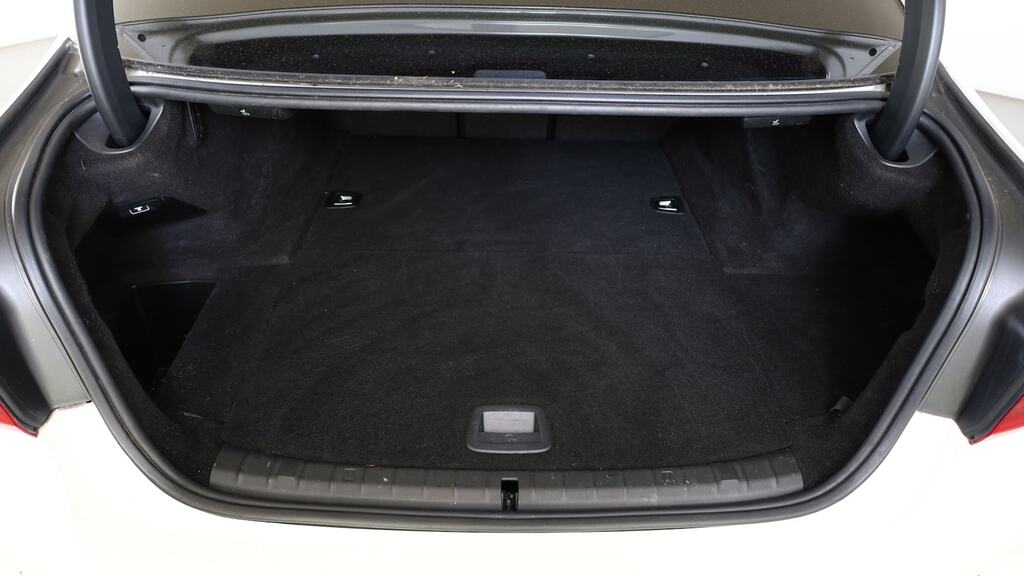 BMW 5 Series 520D M Sport White #12