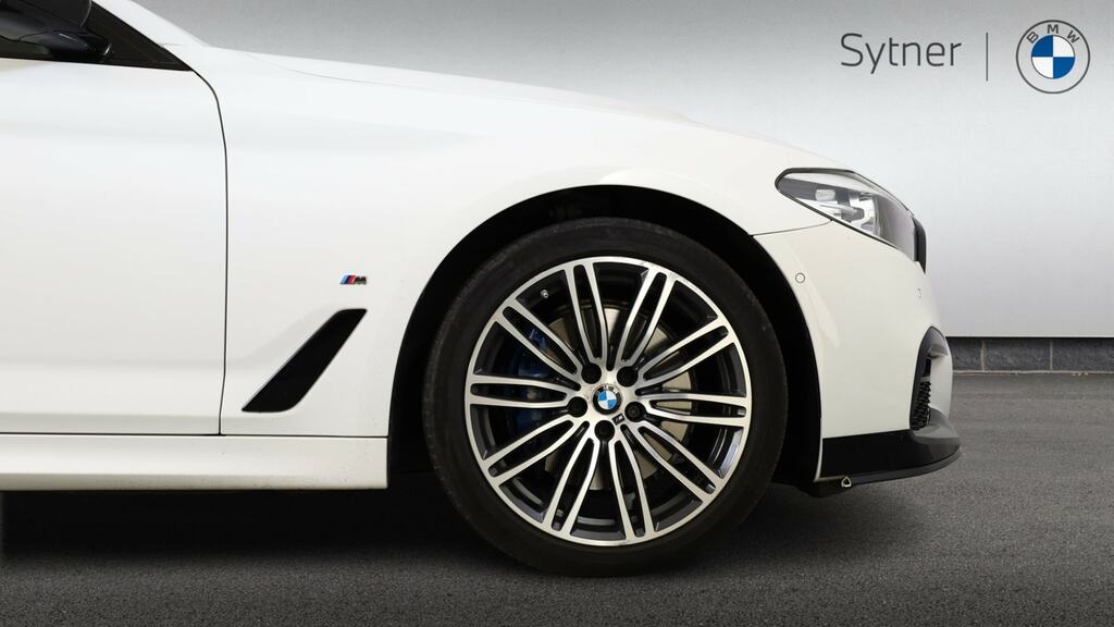 BMW 5 Series 520D M Sport White #13