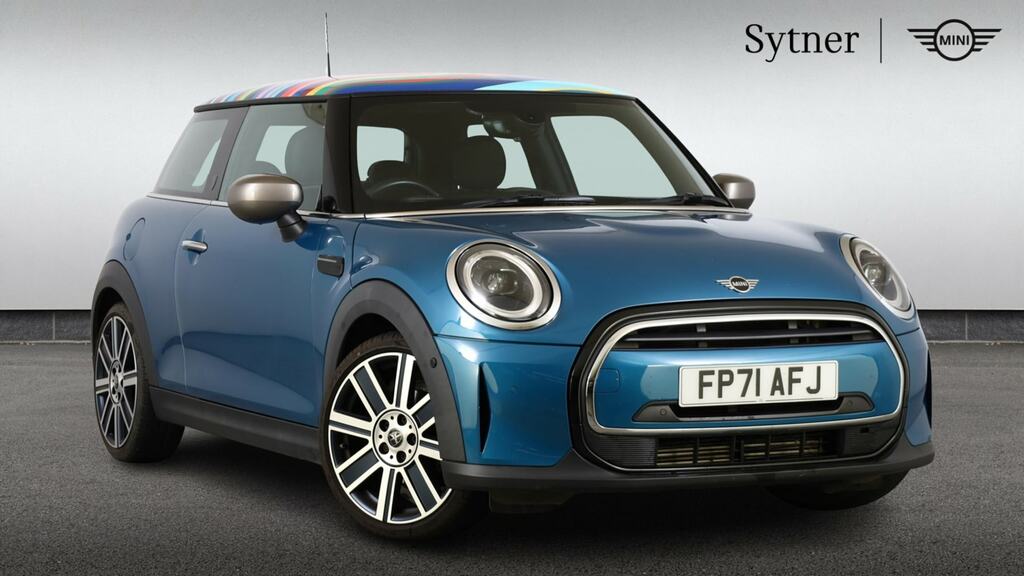 Mini Hatch 1.5 Cooper Exclusive Comfortnav Pack Blue