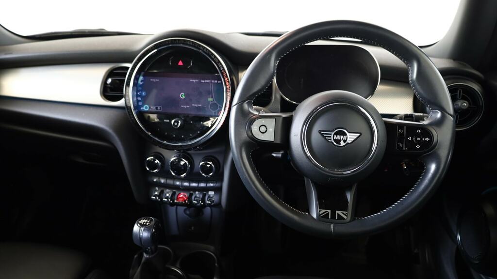 Mini Hatch 1.5 Cooper Exclusive Comfortnav Pack Blue #5