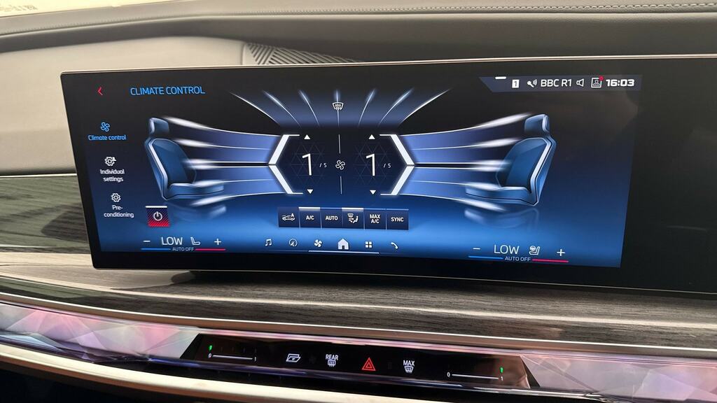 BMW i7 400Kw Xdrive60 Excellence 105.7Kwh Exec Black #25