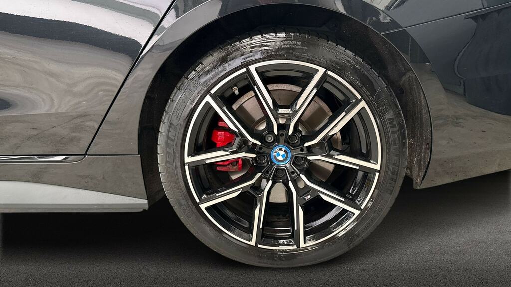 BMW i4 210Kw Edrive35 Sport 70Kwh Green #14