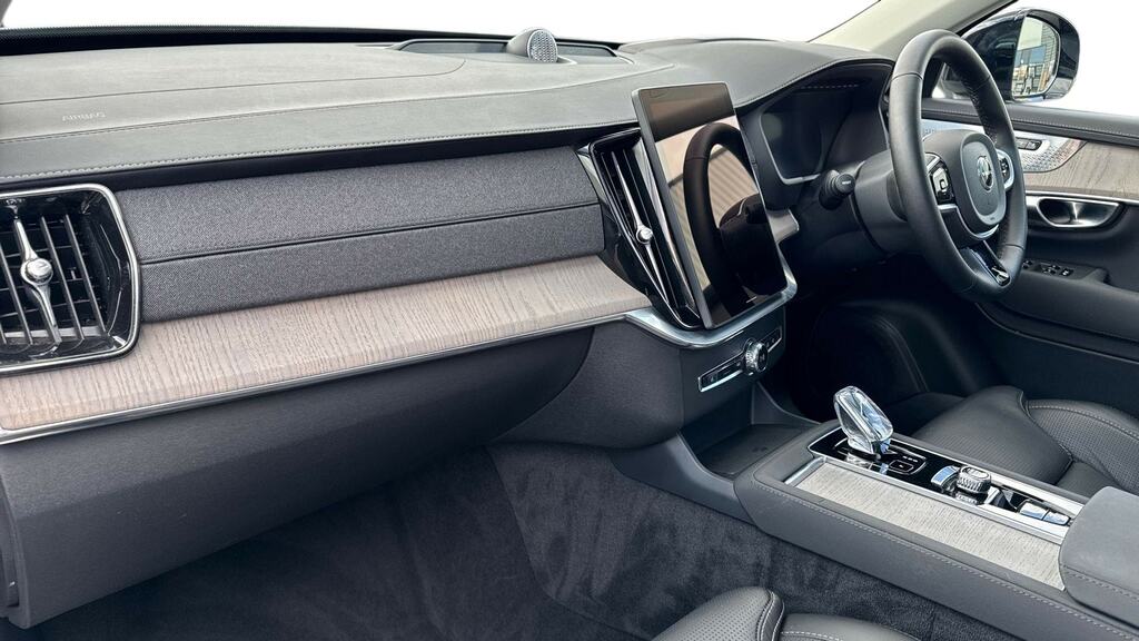Volvo XC90 2.0 B5p Ultra Dark Awd Geartronic Grey #4