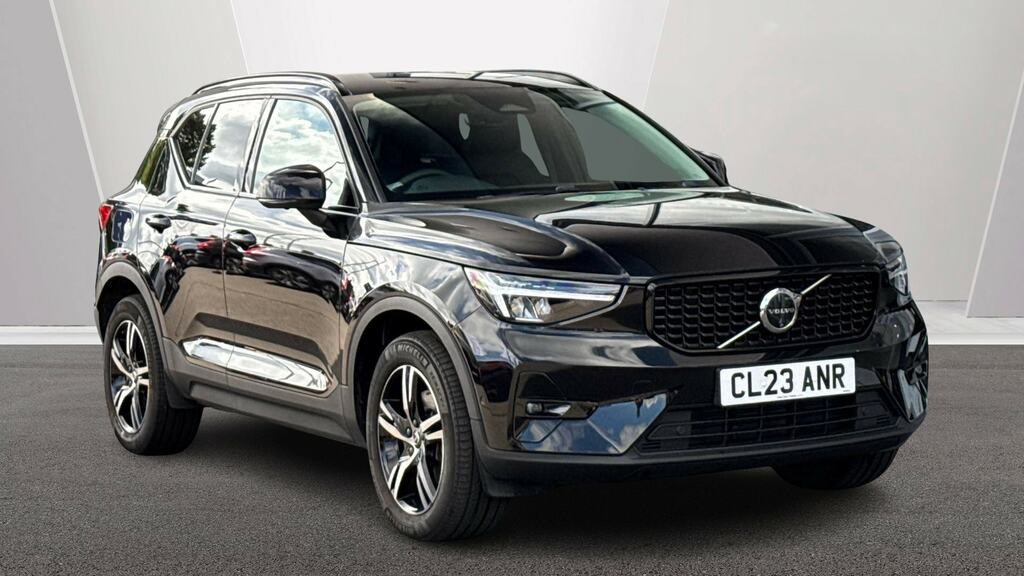 Volvo XC40 2.0 B3p Plus Dark Black