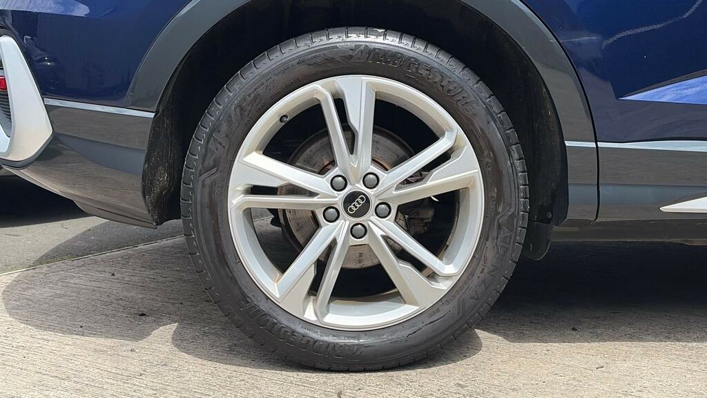 Audi Q3 35 Tfsi S Line S Tronic Blue #5