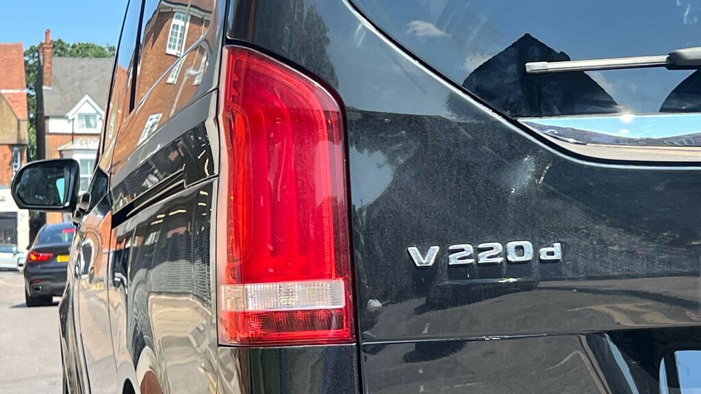 Mercedes-Benz V Class V 220 D Sport Marco Polo Black #19
