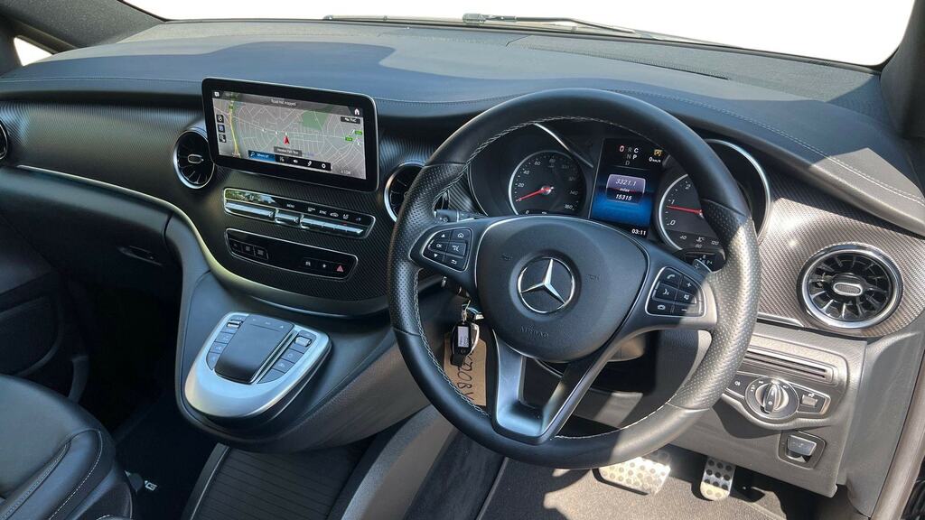 Mercedes-Benz V Class V220 D Amg Line 9G-tronic Long Black #3
