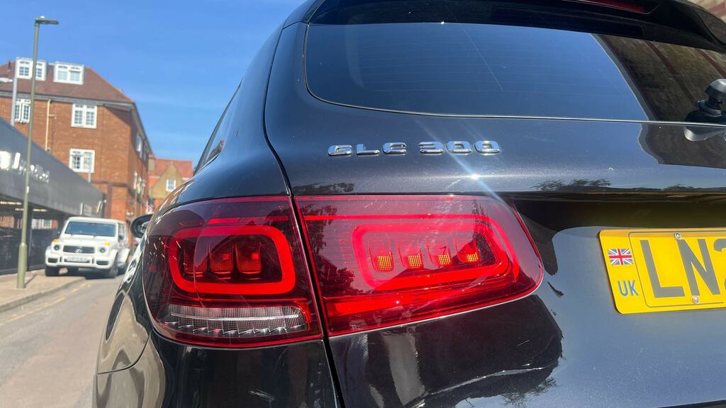 Mercedes-Benz GLC Class Glc 220D 4Matic Amg Line Premium 9G-tronic Grey #19